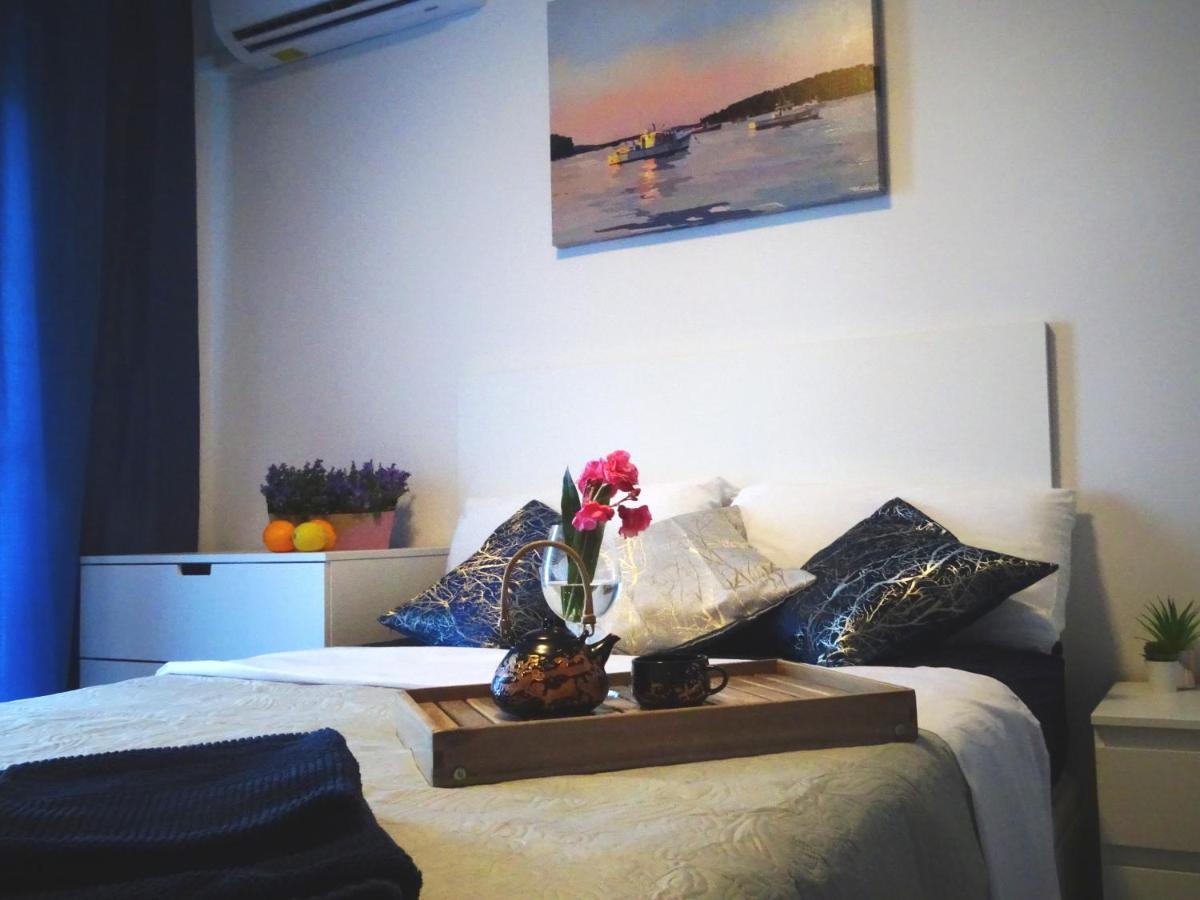 Studio With Terrace And Pool Torrevieja Dış mekan fotoğraf